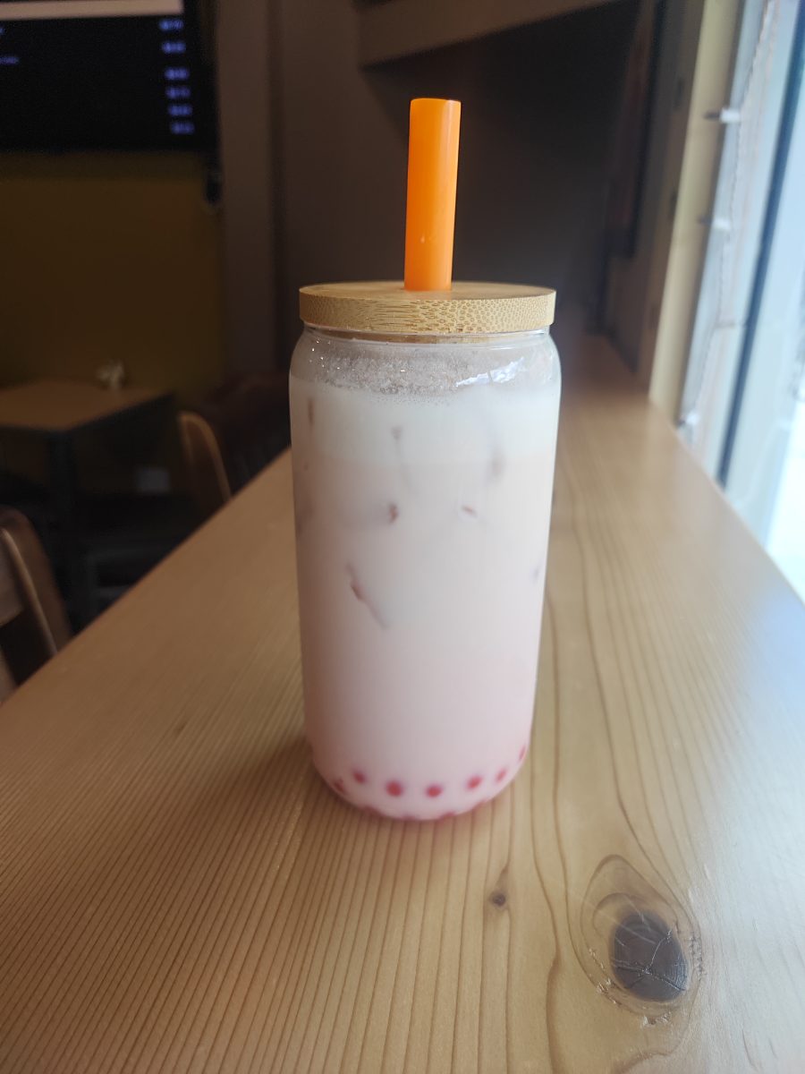 Straw-Purry Kitten